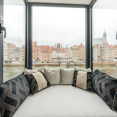 Aparthotel Rent Like - Apartament Deo Plaza - Old Town Gdansk