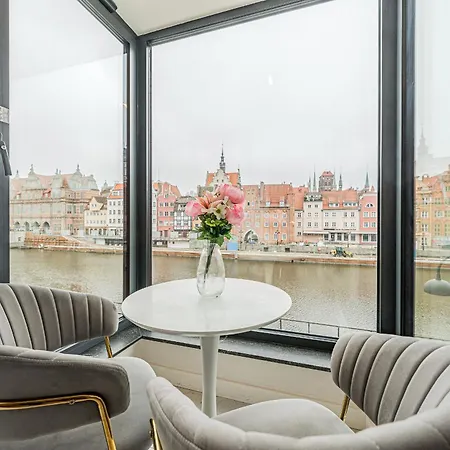 Aparthotel Rent Like - Apartament Deo Plaza - Old Town Gdansk