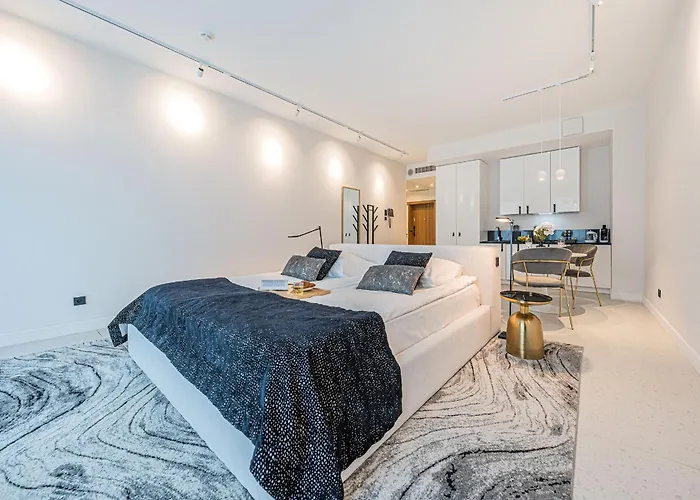 Rent Like - Deo Plaza - Old Town Ξενοδοχείο με διαμερίσματα