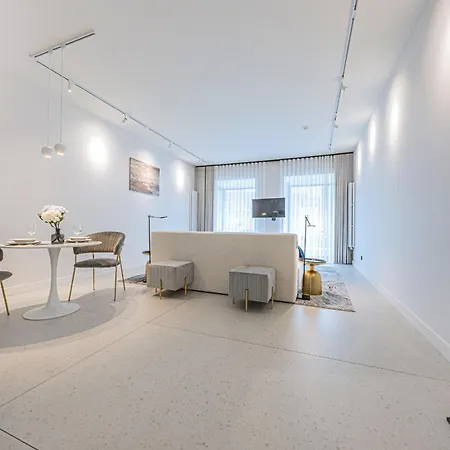 Rent Like - Deo Plaza - Old Town Aparthotel Gdaňsk